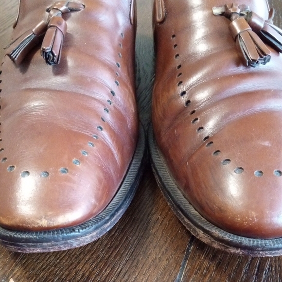Vintage GUCCI Brown Leather Tassel Loafers